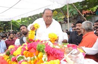 Celebrities Pay Tribute to Comedian Venu Madhav